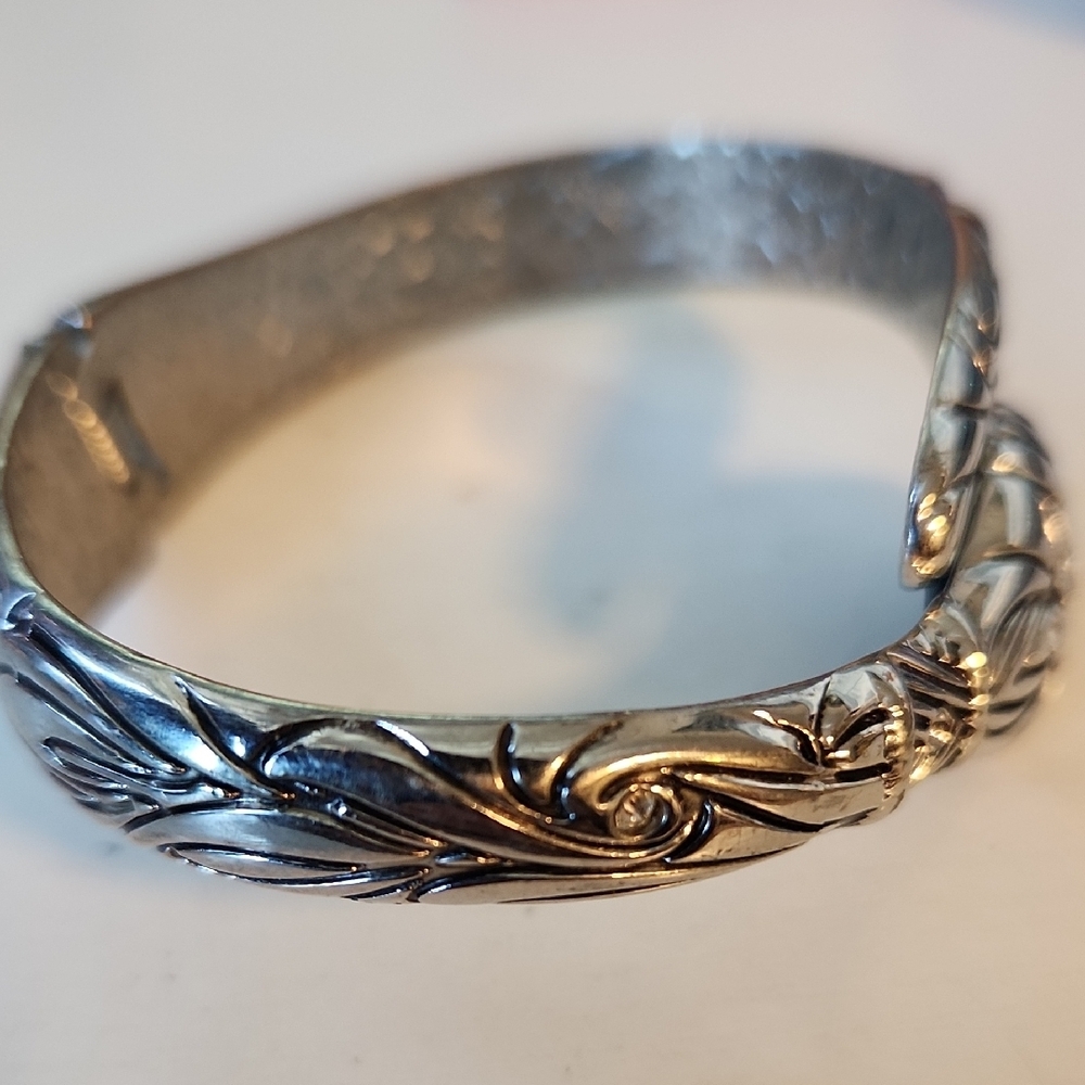Silver Snake Vintage Feather Design Bracelet - Picture 3 of 4